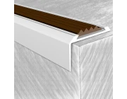 Порог угловой алюминиевый 973-01К КТМ 900 x 42 x 22 (серебряный)