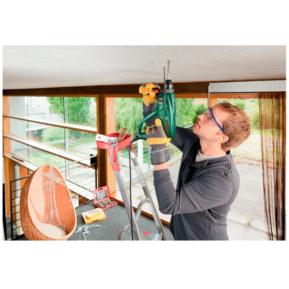 Перфоратор Bosch PBH 2500 RE