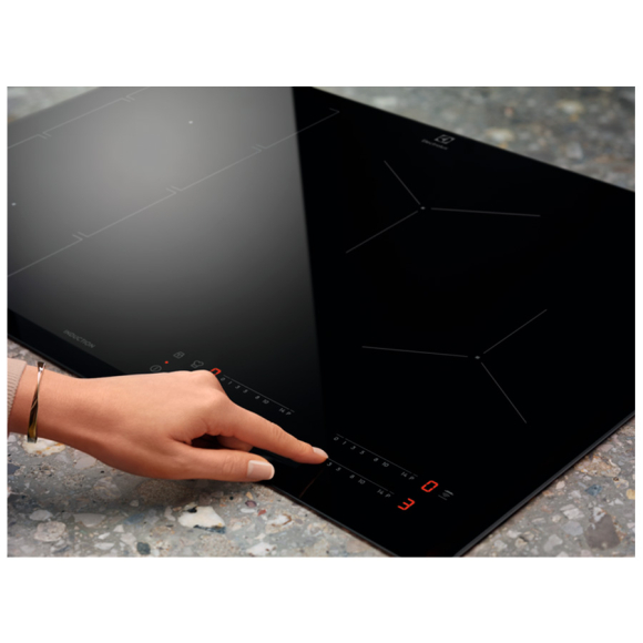 Варочная поверхность Electrolux IPES6452KF