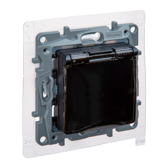 Розетка с крышкой Legrand Etika 672626 (антрацит)